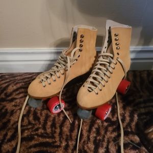 Riedell Roller Skates